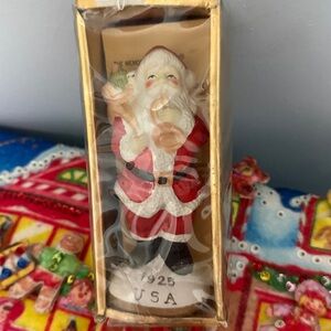 Vintage Santa Claus 🧑‍🎄 Figurine